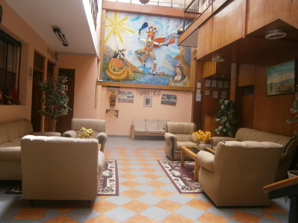 Gran Puno Inn Exterior photo